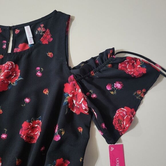 Xhilaration Women's Black Red Floral Cold Shoulder One Piece Ruffle Jumpsuit - Picture 13 of 16